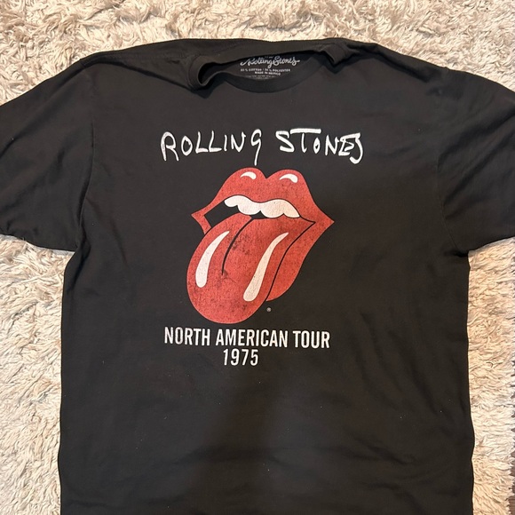 Rolling Stones Black Tour T-Shirt - Picture 2 of 2